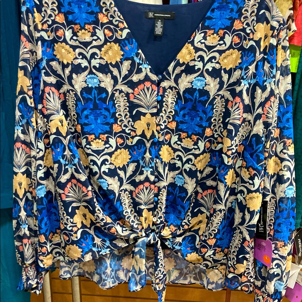 INC blouse, size L, NWT